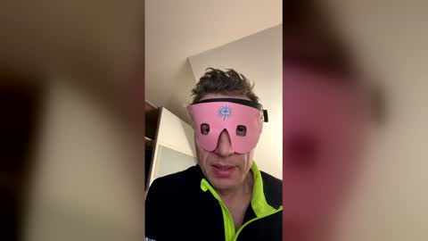 Snapshot of laichzeit1880 chatting on February 2026 08:51:01 PM laichzeit1880 online show from February 2026 08:51:01 PM