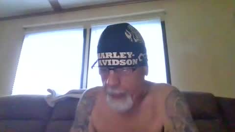 laidbackluxury online show from May 2026 11:02:01 PM