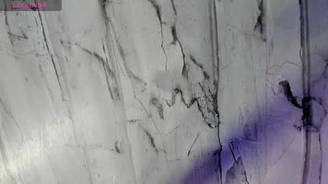 laiily bell online show from December 2025 01:05:02 PM