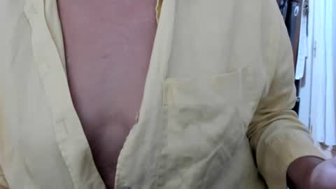 LAILA online show from April 2026 03:04:02 PM