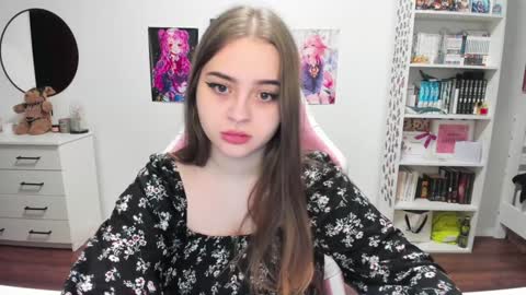 Kira online show from January 2025 09:20:01 PM