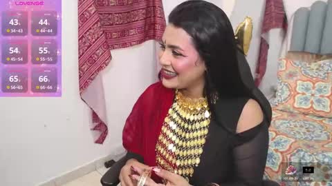 Laskhmirani online show from October 2025 12:07:02 PM