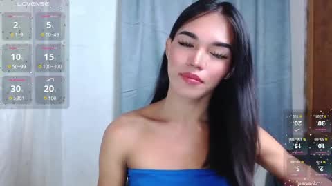Snapshot of lala_moves chatting on June 2026 12:29:02 PM Joxie online show from June 2026 12:29:02 PM