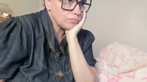 Naomi Rose online show from November 2025 03:28:01 AM