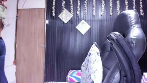 Snapshot of lalanaughty1 chatting on February 2026 12:17:01 PM Sofi online show from February 2026 12:17:01 PM