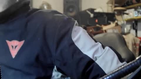 Markazzo73 online show from November 2025 06:52:01 AM