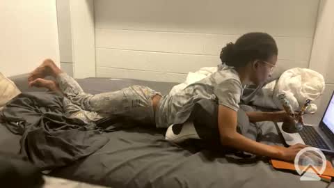 Snapshot of lalunevelvet chatting on February 2025 03:39:02 AM lalunevelvet online show from February 2025 03:39:02 AM