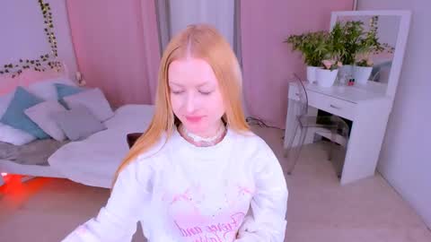 Laly online show from March 2025 11:37:02 AM