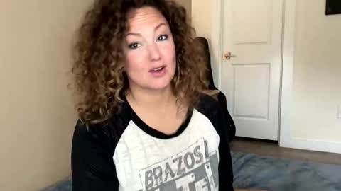 Snapshot of lamarquesathelion chatting on May 2026 06:26:02 PM La Marquesa online show from May 2026 06:26:02 PM