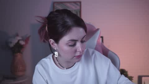 just call me Lana  and her security online show from December 2024 05:48:01 PM