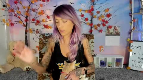 Snapshot of lana_del_bae chatting on September 2025 01:39:02 AM Lana Del Bae online show from September 2025 01:39:02 AM