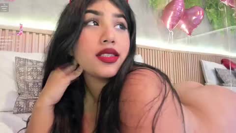 lana_lann online show from February 2025 09:05:02 PM