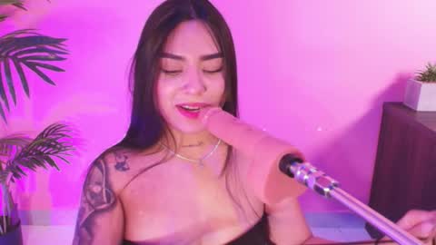 LANA online show from April 2026 06:19:01 AM