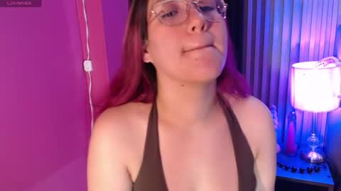 Snapshot of lana_sweett2 chatting on July 2026 04:21:02 AM lana_sweett2 online show from July 2026 04:21:02 AM