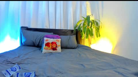 emma online show from February 2025 12:13:02 PM