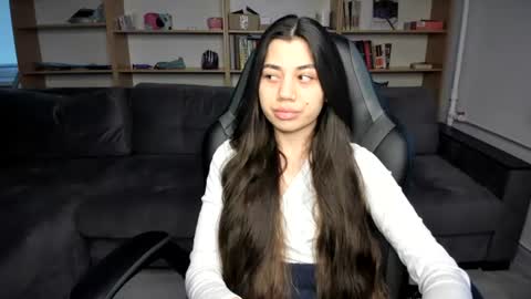 Snapshot of lanalandd chatting on July 2026 06:32:01 PM Lana online show from July 2026 06:32:01 PM