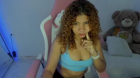 Lana  online show from February 2025 01:31:02 AM