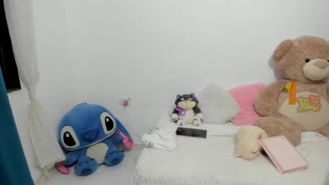 Lana  online show from February 2025 08:01:01 AM