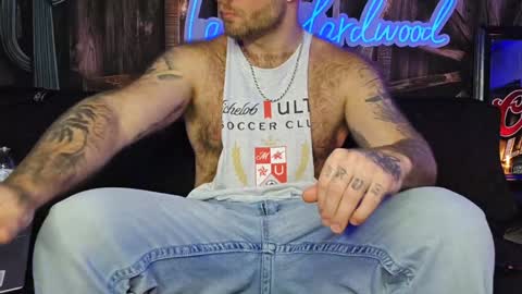 Snapshot of lancehardwood222 chatting on January 2025 02:25:01 AM LANCE online show from January 2025 02:25:01 AM