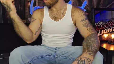 Snapshot of lancehardwood222 chatting on January 2025 02:04:01 AM LANCE online show from January 2025 02:04:01 AM