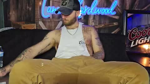 Snapshot of lancehardwood222 chatting on March 2025 02:15:01 AM LANCE online show from March 2025 02:15:01 AM