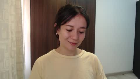 Snapshot of lanna_mills chatting on December 2024 01:33:02 PM Lanna online show from December 2024 01:33:02 PM