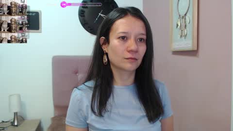 Snapshot of lanna_mills chatting on February 2025 01:32:01 PM Lanna online show from February 2025 01:32:01 PM