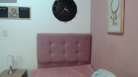 Snapshot of lanna_mills chatting on February 2025 01:19:02 PM Lanna online show from February 2025 01:19:02 PM