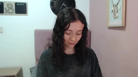 Snapshot of lanna_mills chatting on March 2025 01:35:02 PM Lanna online show from March 2025 01:35:02 PM