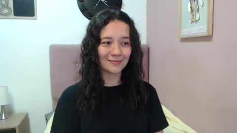 Snapshot of lanna_mills chatting on March 2025 04:29:02 PM Lanna online show from March 2025 04:29:02 PM