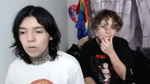 Snapshot of lannie_gonzales chatting on December 2024 08:04:02 PM LANNIE   online show from December 2024 08:04:02 PM