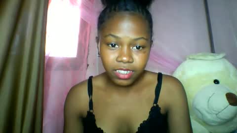 lara_belle online show from April 2026 10:20:02 AM