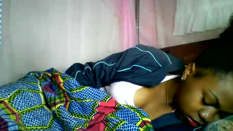 Snapshot of lara_belle chatting on June 2026 02:35:01 AM lara_belle online show from June 2026 02:35:01 AM