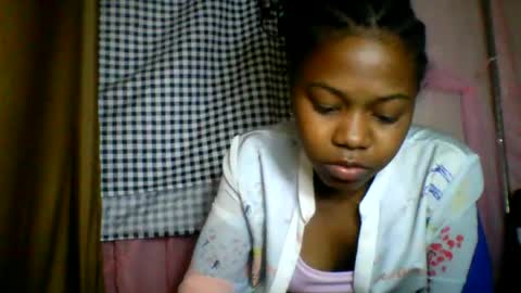 Snapshot of lara_belle chatting on July 2026 08:13:02 PM lara_belle online show from July 2026 08:13:02 PM