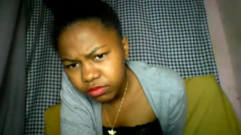 Snapshot of lara_belle chatting on July 2026 04:27:02 AM lara_belle online show from July 2026 04:27:02 AM