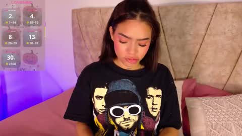 Lara Gill online show from October 2025 12:58:01 PM