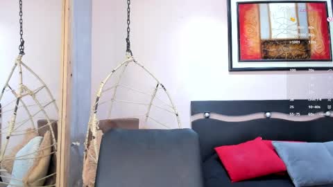 Snapshot of lara_martin chatting on May 2026 07:43:01 PM 700 200 online show from May 2026 07:43:01 PM