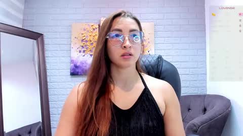 Snapshot of lara_martin chatting on May 2026 07:54:02 PM 700 200 online show from May 2026 07:54:02 PM