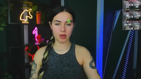 Snapshot of lara_moon1 chatting on May 2026 06:47:02 PM your dream online show from May 2026 06:47:02 PM