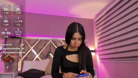 Lara online show from February 2025 11:54:02 PM