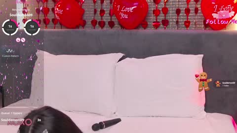 LaraKent online show from February 2025 12:17:01 AM