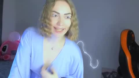 LaraKrein lk online show from February 2026 06:17:01 PM