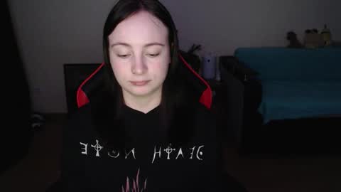 Laralianna online show from December 2025 08:04:02 PM