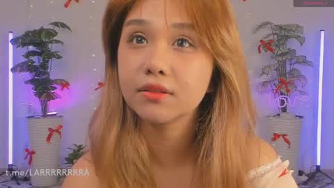 Snapshot of laramiaa chatting on April 2026 10:23:02 PM Lara online show from April 2026 10:23:02 PM