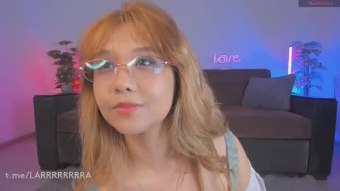 Snapshot of laramiaa chatting on April 2026 08:57:02 PM Lara online show from April 2026 08:57:02 PM