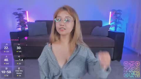 Snapshot of laramiaa chatting on May 2026 07:52:02 PM Lara online show from May 2026 07:52:02 PM