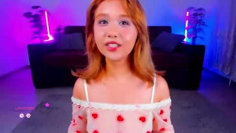 Snapshot of laramiaa chatting on June 2026 07:05:01 PM Lara online show from June 2026 07:05:01 PM