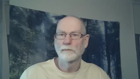 Snapshot of larbie chatting on December 2024 01:46:01 AM Larbie online show from December 2024 01:46:01 AM