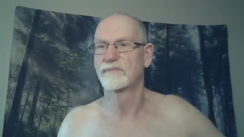 Snapshot of larbie chatting on December 2024 09:13:02 AM Larbie online show from December 2024 09:13:02 AM