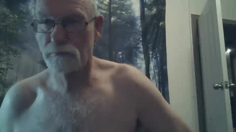 Snapshot of larbie chatting on December 2024 05:44:02 PM Larbie online show from December 2024 05:44:02 PM